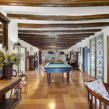 La Masia Villa *
